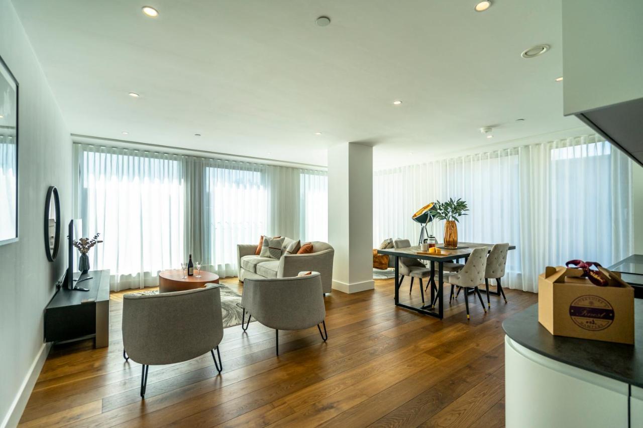 301 @ Ryedale House *