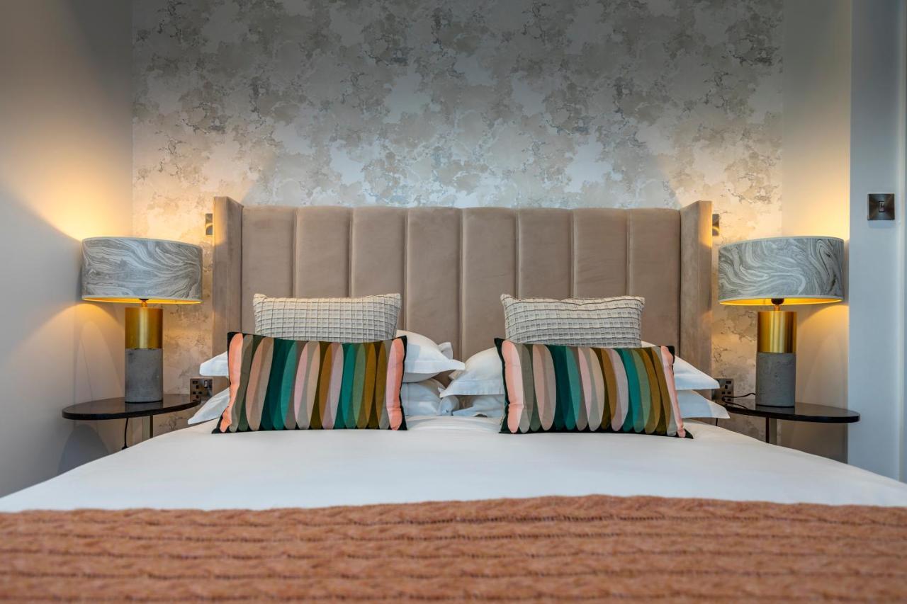 301 @ Ryedale House